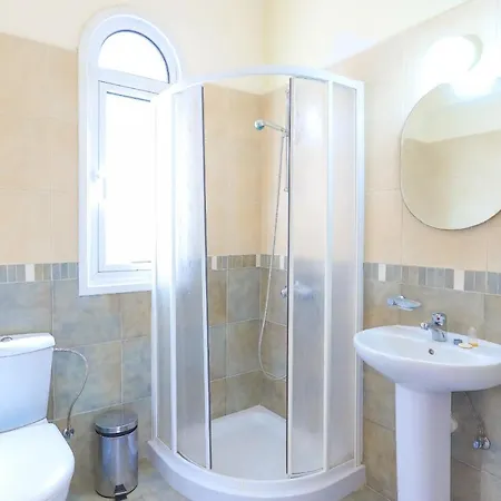 Laida Villa Paralimni